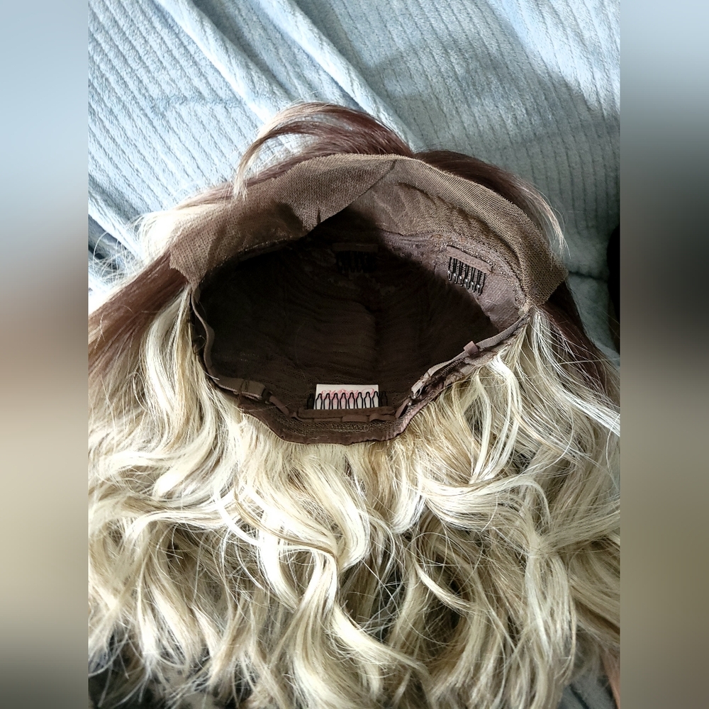 Chelsey Smith Crowns Wig! True Platinum Mixed W Medium Brown - Picture 14 of 14